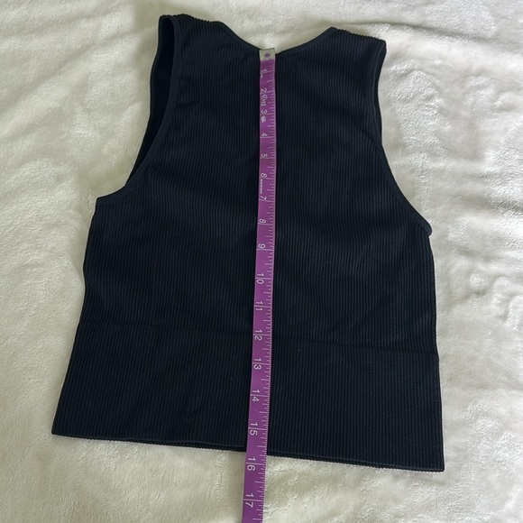 Alya Black Ribbed V-Neck Tank Top - Picture 6 of 7